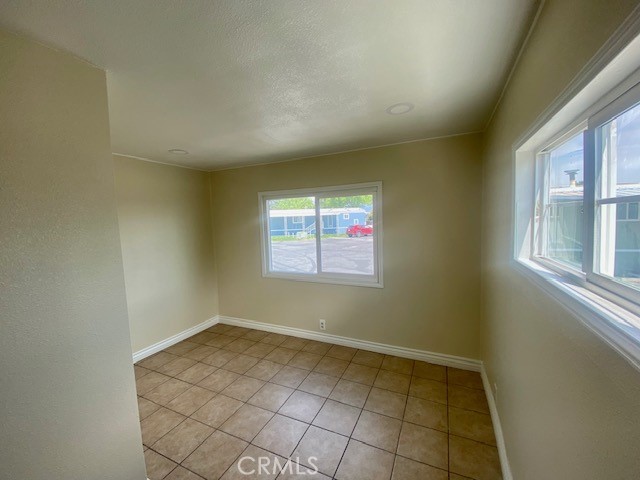 Detail Gallery Image 8 of 18 For 2075 W Rialto Ave. #40,  San Bernardino,  CA 92410 - 2 Beds | 2 Baths