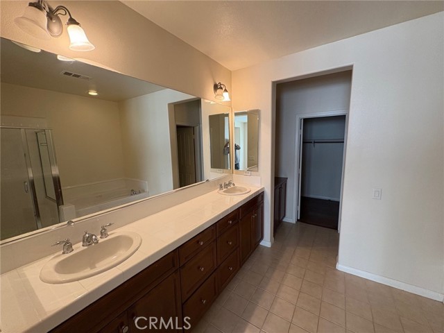 25 Corte Loarre, San Clemente CA: https://media.crmls.org/medias/474d5b15-0af4-4d29-ab28-60e7643246b6.jpg