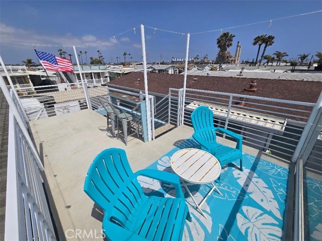 Detail Gallery Image 45 of 58 For 21752 Pacific Coast Hwy 11a,  Huntington Beach,  CA 92646 - 3 Beds | 2 Baths
