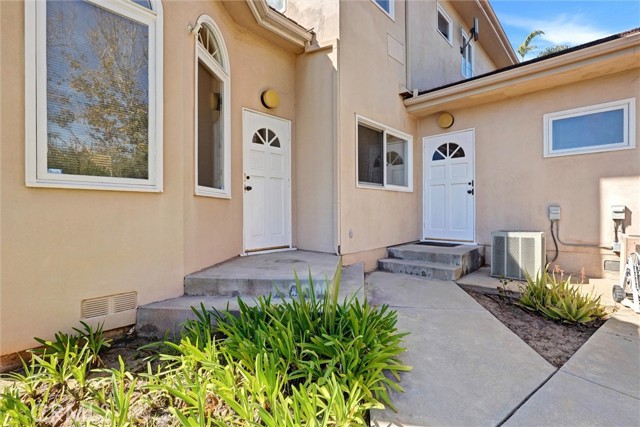 12134 Lawler, Los Angeles CA: https://media.crmls.org/medias/474e6f66-f3c2-4a59-b184-067dd89e1988.jpg