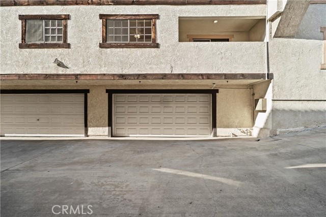 215 N Maple Avenue, Montebello CA: https://media.crmls.org/medias/475052f4-e1aa-4e23-a99a-2b04c9dbd849.jpg