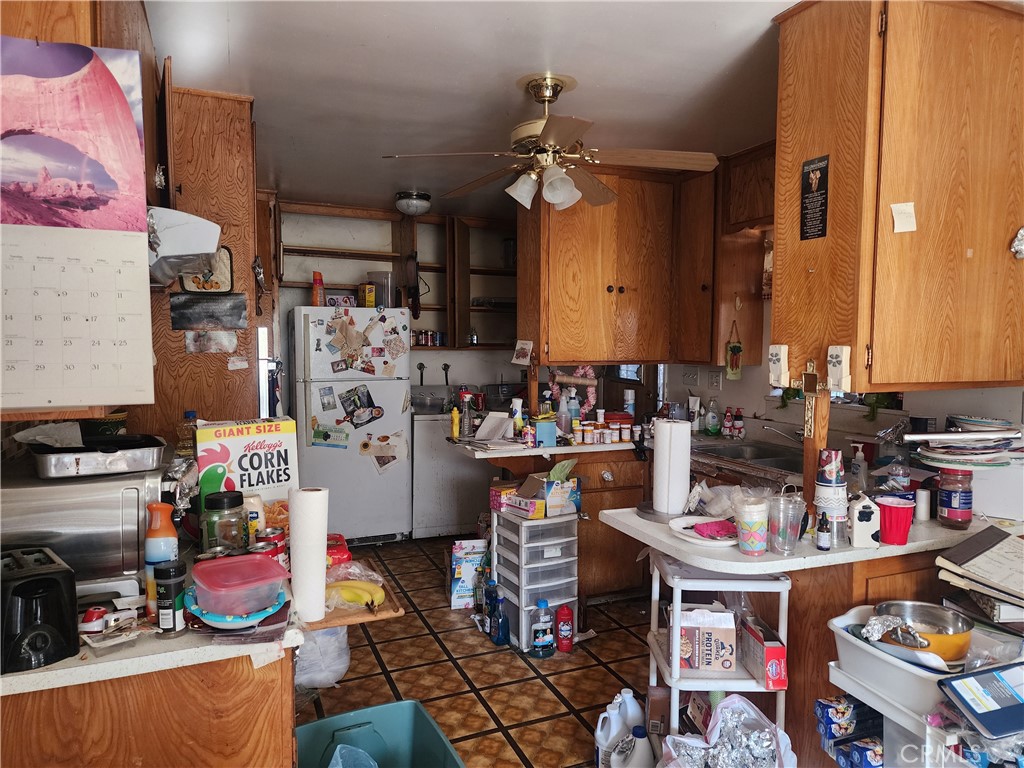 https://media.crmls.org/medias/47507d8d-cbee-4f25-94fd-702ee5784a00.jpg?preset=X-Large