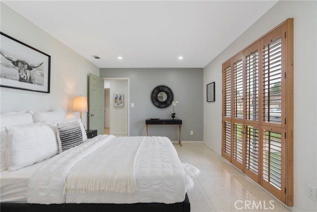 Detail Gallery Image 14 of 33 For 16108 Malden St, North Hills,  CA 91343 - 4 Beds | 2 Baths