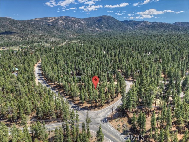 Detail Gallery Image 3 of 15 For 2001 State Ln, Big Bear City,  CA 92314 - – Beds | – Baths