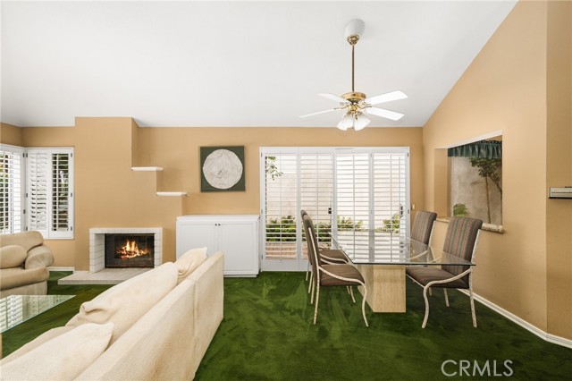 Detail Gallery Image 9 of 28 For 66 Cormorant Cir, Newport Beach,  CA 92660 - 2 Beds | 2/1 Baths