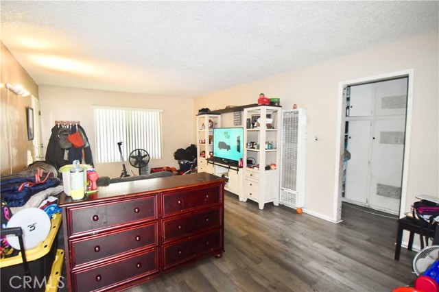 2245 W Vancouver Drive, Anaheim CA: https://media.crmls.org/medias/475443a1-4bd7-4354-8c28-5e3dac63c379.jpg