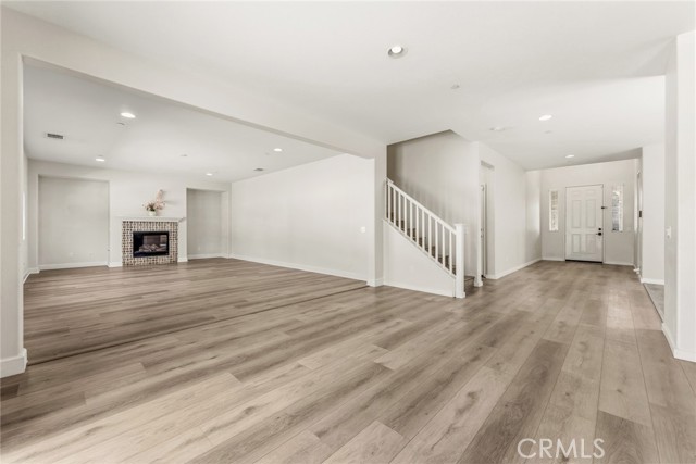 Detail Gallery Image 8 of 49 For 4759 Brison Ct, Jurupa Valley,  CA 91752 - 5 Beds | 3 Baths