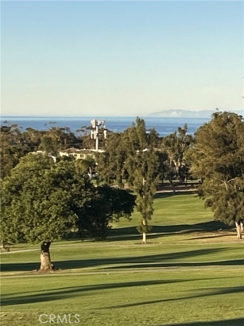 318 Avenida Santa Margarita, San Clemente CA: https://media.crmls.org/medias/47556257-3db9-4259-8c90-a42ef41dec7a.jpg
