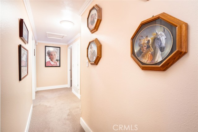 Detail Gallery Image 21 of 29 For 16422 Lakemont Ln, Huntington Beach,  CA 92647 - 4 Beds | 2 Baths