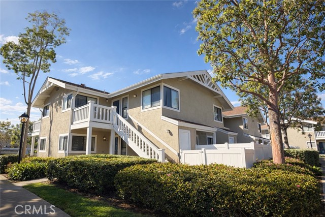 Front Image Thumbnail for CROC26040719