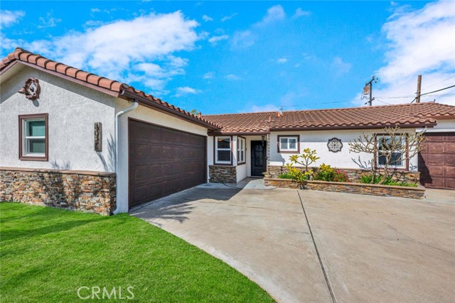 Detail Gallery Image 3 of 55 For 8021 Sterling, Huntington Beach,  CA 92646 - 3 Beds | 2 Baths