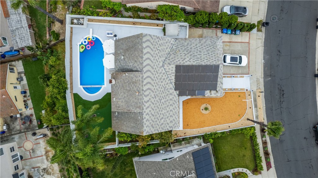 https://media.crmls.org/medias/47568c7b-d266-4d56-be04-e82c9929fc7b.jpg?preset=X-Large