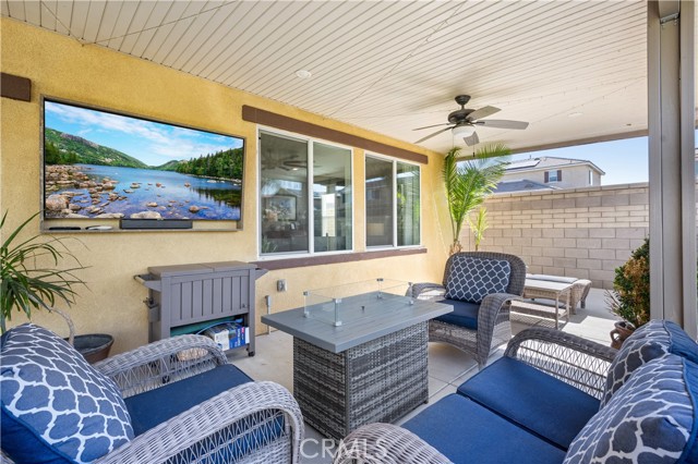 Detail Gallery Image 28 of 42 For 11057 Clear Lake Ln, Corona,  CA 91752 - 4 Beds | 3 Baths