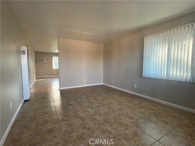 Detail Gallery Image 2 of 15 For 1023 W 8th St #C,  Pomona,  CA 91766 - 2 Beds | 1 Baths