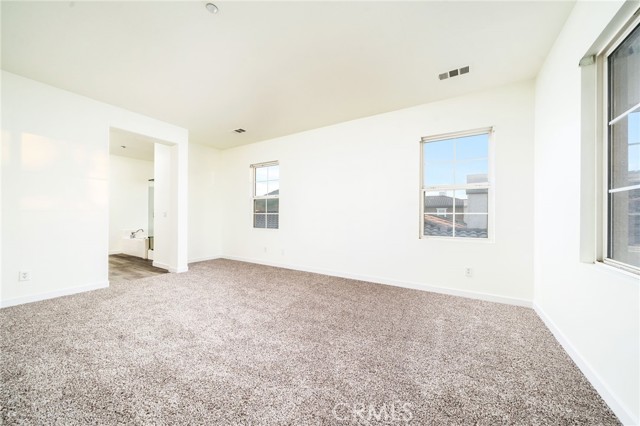 Detail Gallery Image 27 of 52 For 10972 White Oak Ln, Fontana,  CA 92337 - 5 Beds | 3 Baths