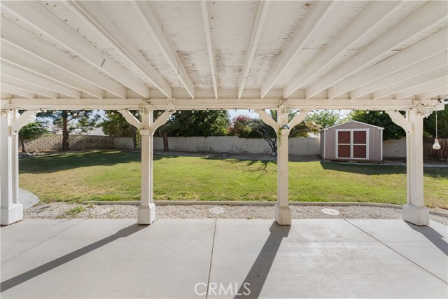 43101 Victorville Place, Lancaster CA: https://media.crmls.org/medias/4757a924-38b3-4684-b258-6b14c3dea9ca.jpg