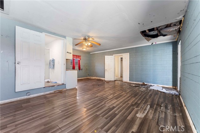 4539 Maine Avenue, Baldwin Park CA: https://media.crmls.org/medias/47585654-a4e8-4d0c-9008-51ae03ed1764.jpg