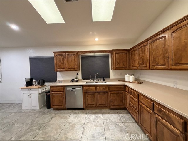 Detail Gallery Image 9 of 31 For 40833 Caballero, Cherry Valley,  CA 92223 - 2 Beds | 2 Baths