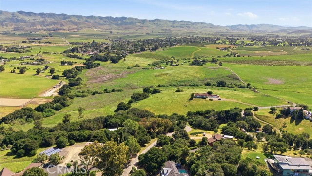 Detail Gallery Image 7 of 54 For 5350 Davenport Creek Rd, San Luis Obispo,  CA 93401 - 4 Beds | 3 Baths