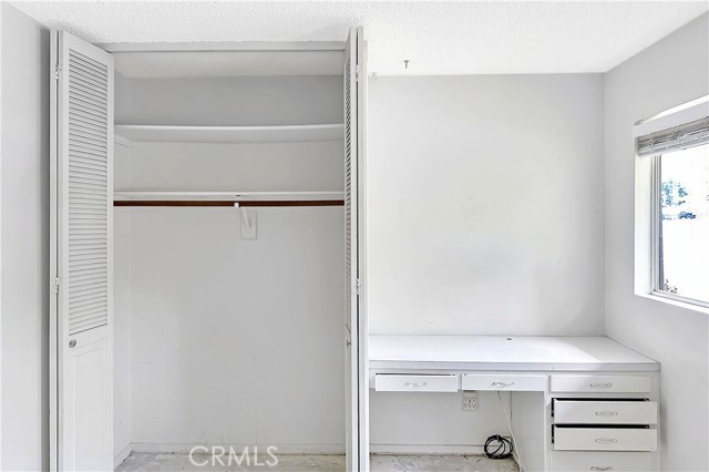 Detail Gallery Image 18 of 36 For 25010 Lawton Ave, Loma Linda,  CA 92354 - 3 Beds | 3/1 Baths