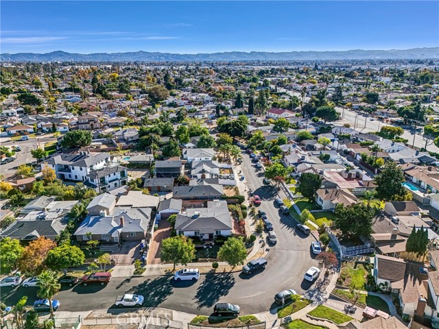 Detail Gallery Image 40 of 47 For 12832 Willard St, North Hollywood,  CA 91605 - 3 Beds | 2 Baths