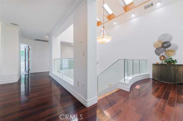 801 S Michillinda Avenue, Pasadena CA: https://media.crmls.org/medias/475ca59b-165d-4d43-bb90-55b356c32492.jpg