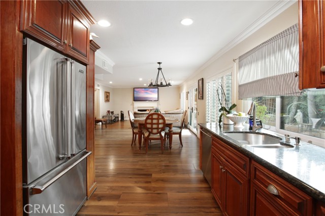 Detail Gallery Image 7 of 20 For 19421 Hallmark Ln, Cerritos,  CA 90703 - 4 Beds | 3 Baths