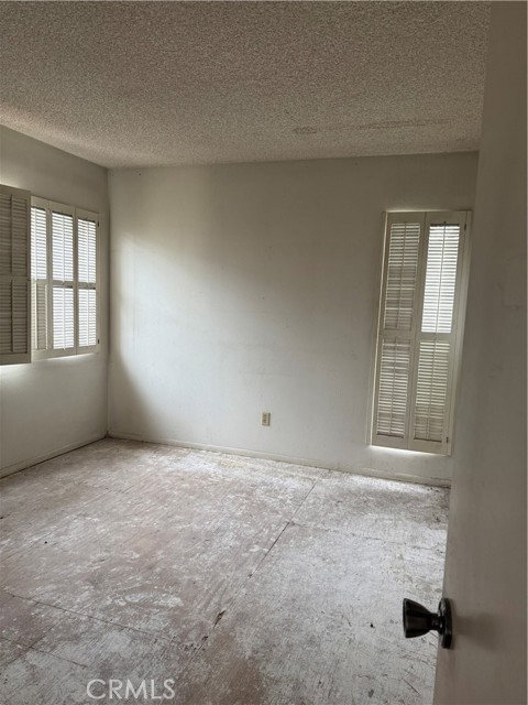 Detail Gallery Image 16 of 22 For 9025 Willis Ave #141,  Panorama City,  CA 91402 - 3 Beds | 2 Baths