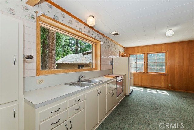 Detail Gallery Image 7 of 34 For 43141 Plymouth Rd, Big Bear Lake,  CA 92315 - 2 Beds | 2 Baths