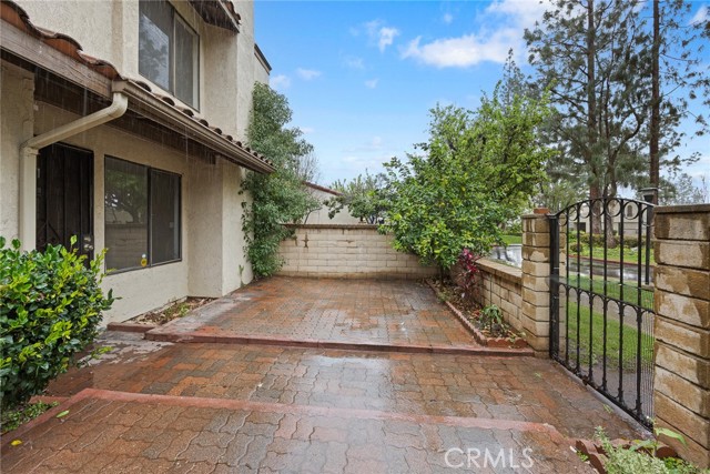 Detail Gallery Image 2 of 44 For 9809 Louise, Rancho Cucamonga,  CA 91730 - 3 Beds | 2/1 Baths