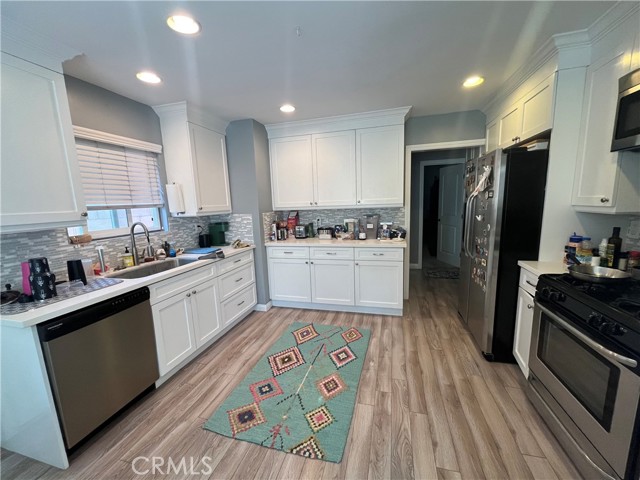 10842 Pine Street, Los Alamitos CA: https://media.crmls.org/medias/475ea08e-4ec6-47da-b9f2-7b86e1cc3fbe.jpg