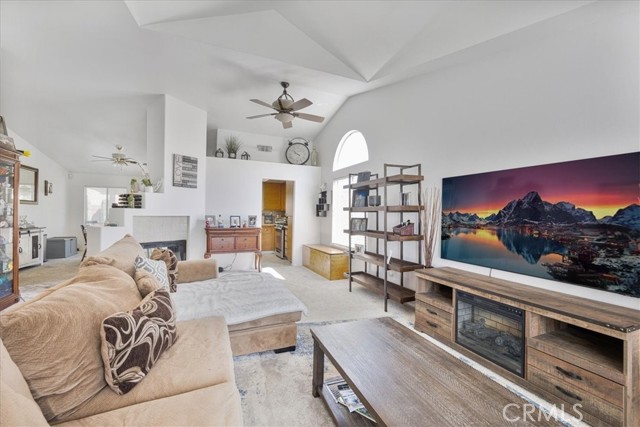Detail Gallery Image 8 of 31 For 43444 Avenida Miraflores, Hemet,  CA 92544 - 3 Beds | 2 Baths