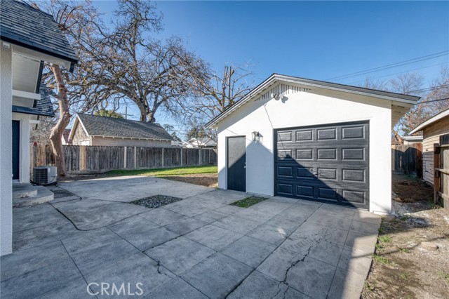 Detail Gallery Image 33 of 41 For 701 E Clinton, Fresno,  CA 93704 - 3 Beds | 1 Baths