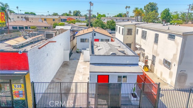 Detail Gallery Image 5 of 62 For 10115 Avalon Bld, Los Angeles,  CA 90003 - 3 Beds | 2 Baths