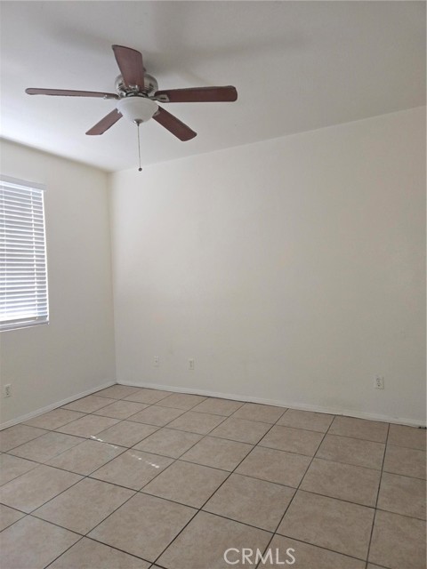 Detail Gallery Image 7 of 8 For 25850 Shoreline, Moreno Valley,  CA 92551 - 3 Beds | 2 Baths