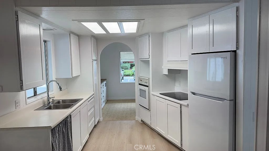 MLS #OC25257886 image #8