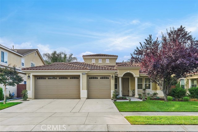 Detail Gallery Image 3 of 33 For 36397 Bay Hill Dr, Beaumont,  CA 92223 - 3 Beds | 2 Baths