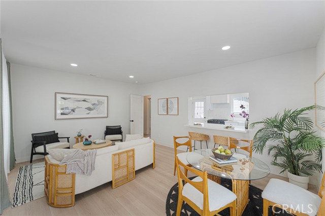 Detail Gallery Image 12 of 29 For 2626 Crestmoore Pl, Los Angeles,  CA 90065 - 2 Beds | 2 Baths