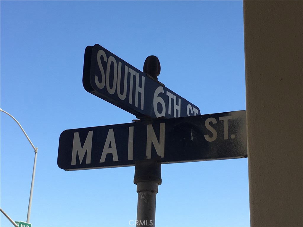 MLS #WS25241084 image #2