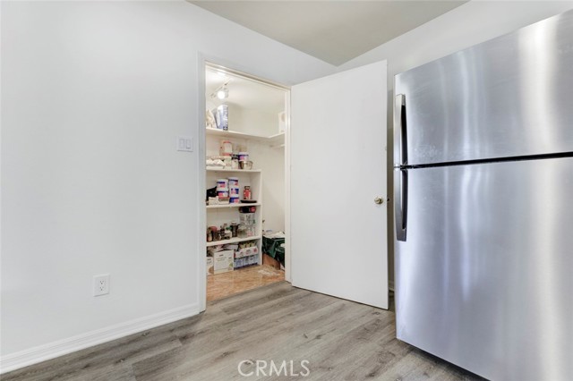 Detail Gallery Image 23 of 64 For 3352 Montrose, La Crescenta,  CA 91214 - 3 Beds | 3 Baths