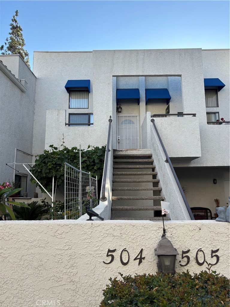 504 Park Shadow Court