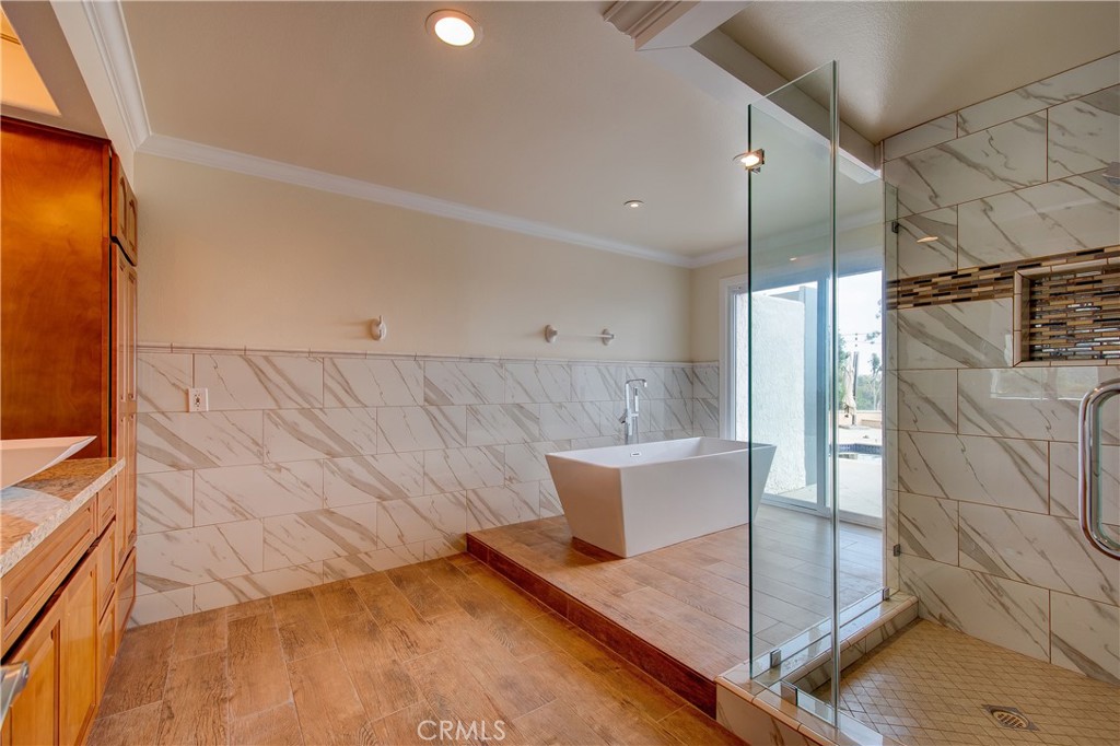 MLS #OC25249821 image #16