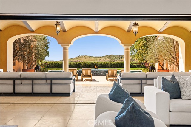 Detail Gallery Image 14 of 68 For 51 Echo, Irvine,  CA 92603 - 7 Beds | 8/5 Baths