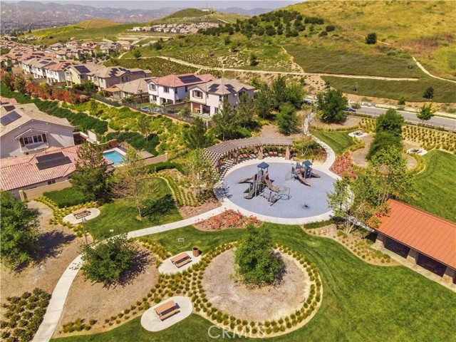 Detail Gallery Image 41 of 47 For 239 White Bark, Simi Valley,  CA 93065 - 4 Beds | 3 Baths