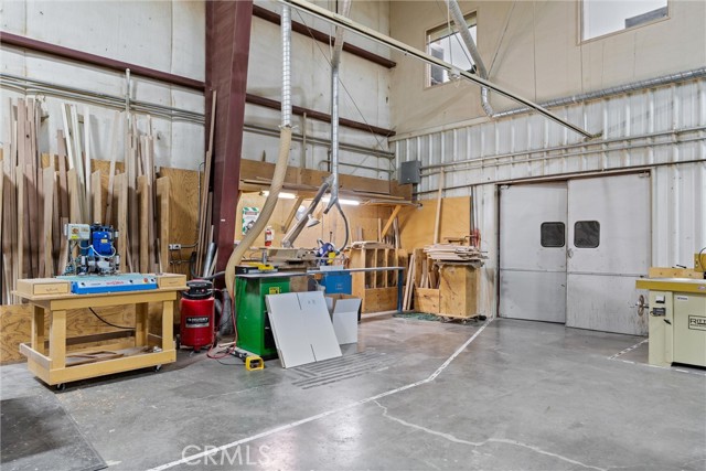 Image 30 of 71 For 958 Mckale Road
