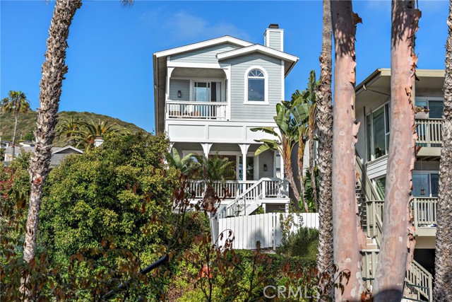 Detail Gallery Image 26 of 27 For 438 3 Rd St, Laguna Beach,  CA 92651 - 4 Beds | 2/1 Baths