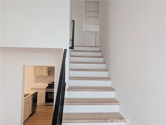 9900 Tagus Street, 17 photo 9