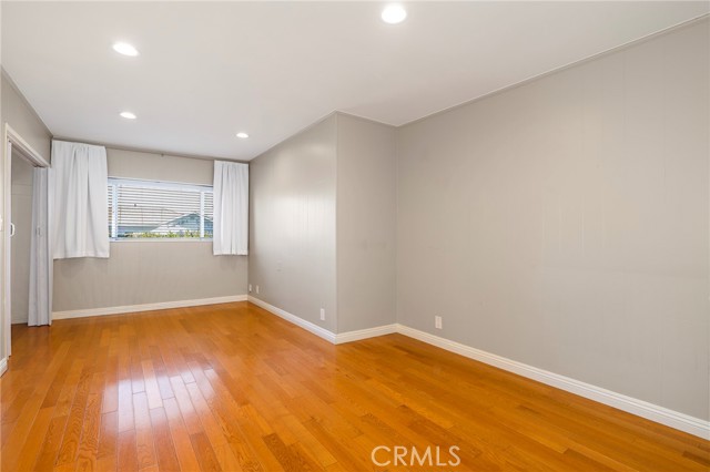 Detail Gallery Image 16 of 35 For 9400 Kramerwood Pl, Los Angeles,  CA 90034 - 3 Beds | 2 Baths