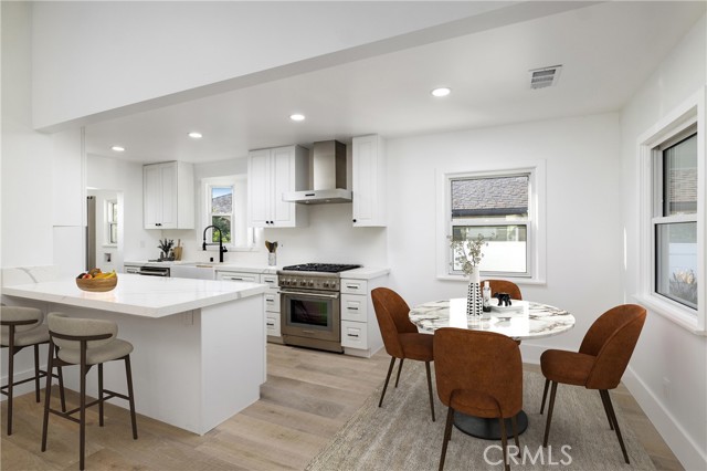 Detail Gallery Image 5 of 24 For 1821 Lake St, Huntington Beach,  CA 92648 - 3 Beds | 3/1 Baths