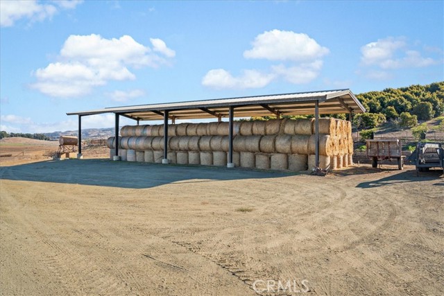 Detail Gallery Image 62 of 73 For 3515 Turri Rd, San Luis Obispo,  CA 93405 - 5 Beds | 5/1 Baths